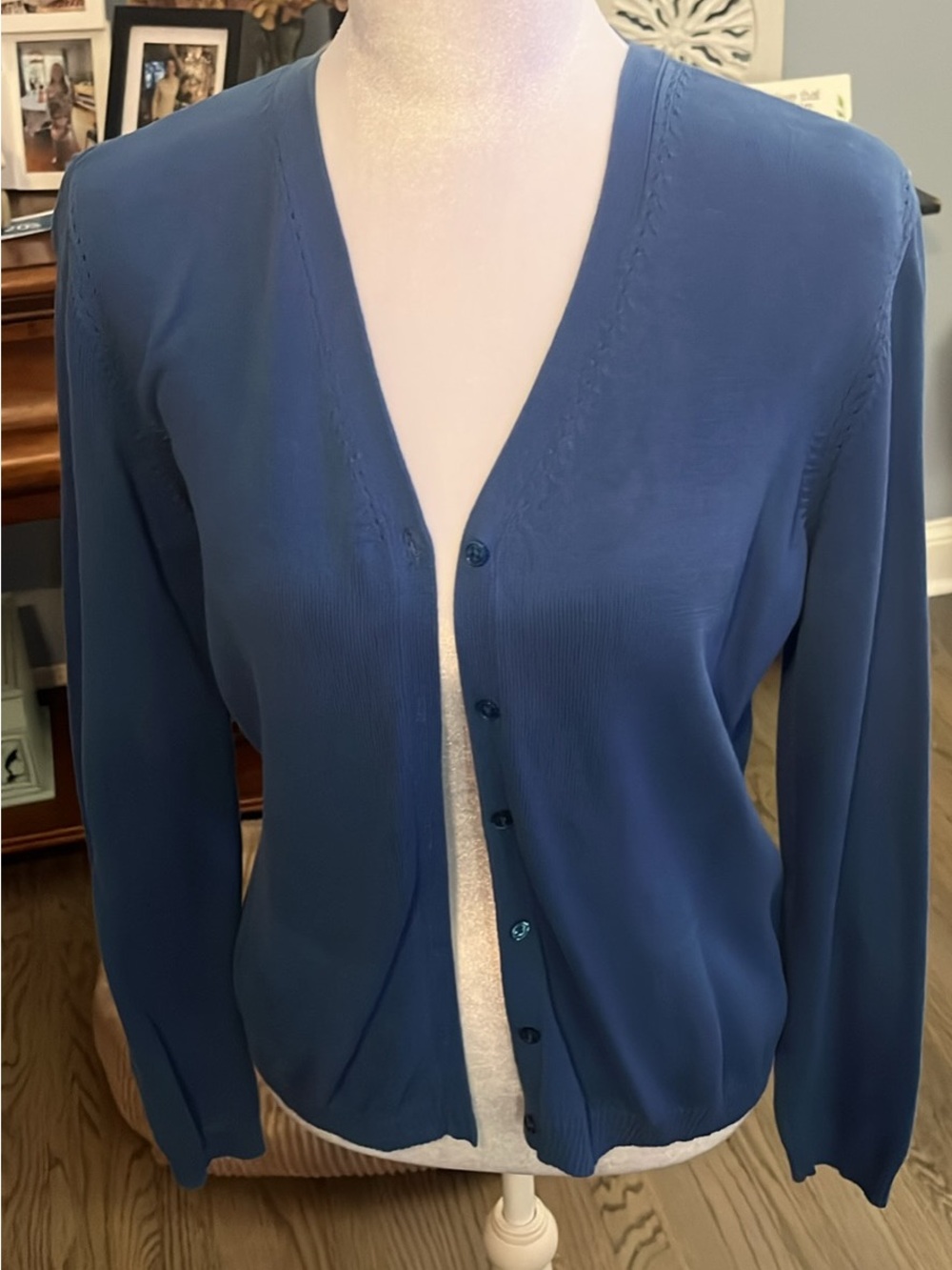 Brooks Brothers Navy Blue V-Neck Button Front Cardigan